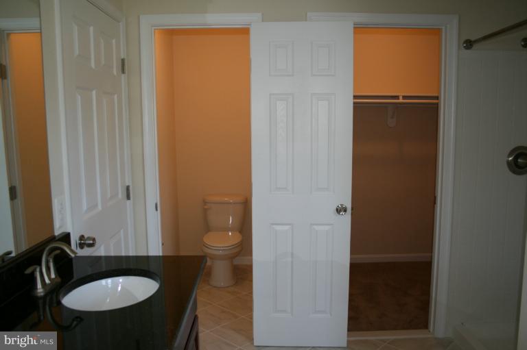 11245 Raby Road Waldorf, MD 20601 - Photo 16 of 30 Bath (Master)