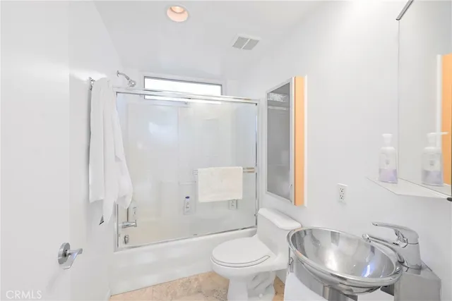 $11,000 | 326 Loma Terrace, Laguna Beach, CA 92651