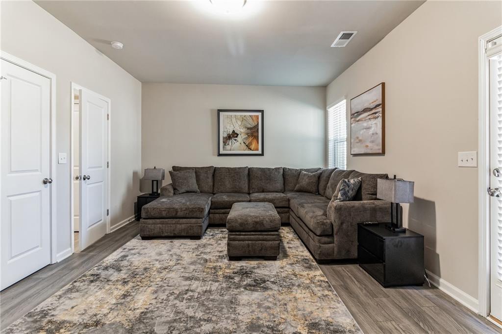 3123 Meadowstone Lane Southwest Atlanta, GA 30331 - Photo 17 of 18