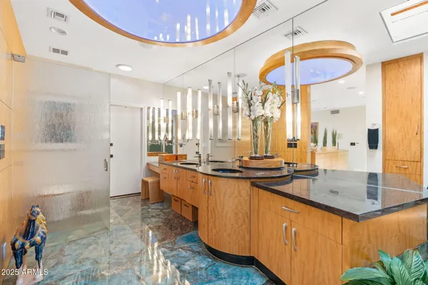 $3,275,000 | 5905 North Echo Canyon Lane, Phoenix, AZ 85018