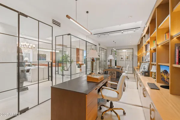 $3,275,000 | 5905 North Echo Canyon Lane, Phoenix, AZ 85018