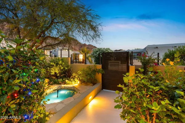 $3,275,000 | 5905 North Echo Canyon Lane, Phoenix, AZ 85018