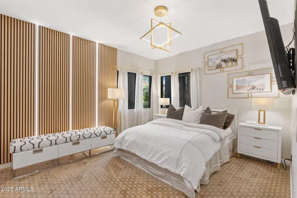 $3,275,000 | 5905 North Echo Canyon Lane, Phoenix, AZ 85018