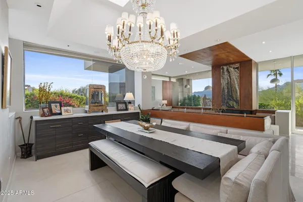 $3,275,000 | 5905 North Echo Canyon Lane, Phoenix, AZ 85018