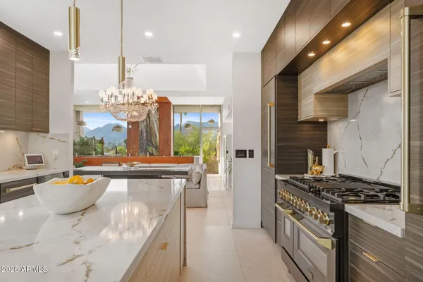 $3,275,000 | 5905 North Echo Canyon Lane, Phoenix, AZ 85018