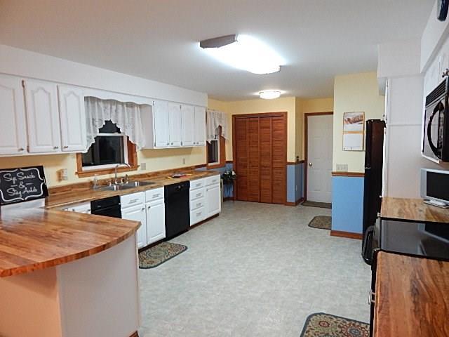 16 County Road Corinth, ME 04427 - Photo 6 of 35 Photo