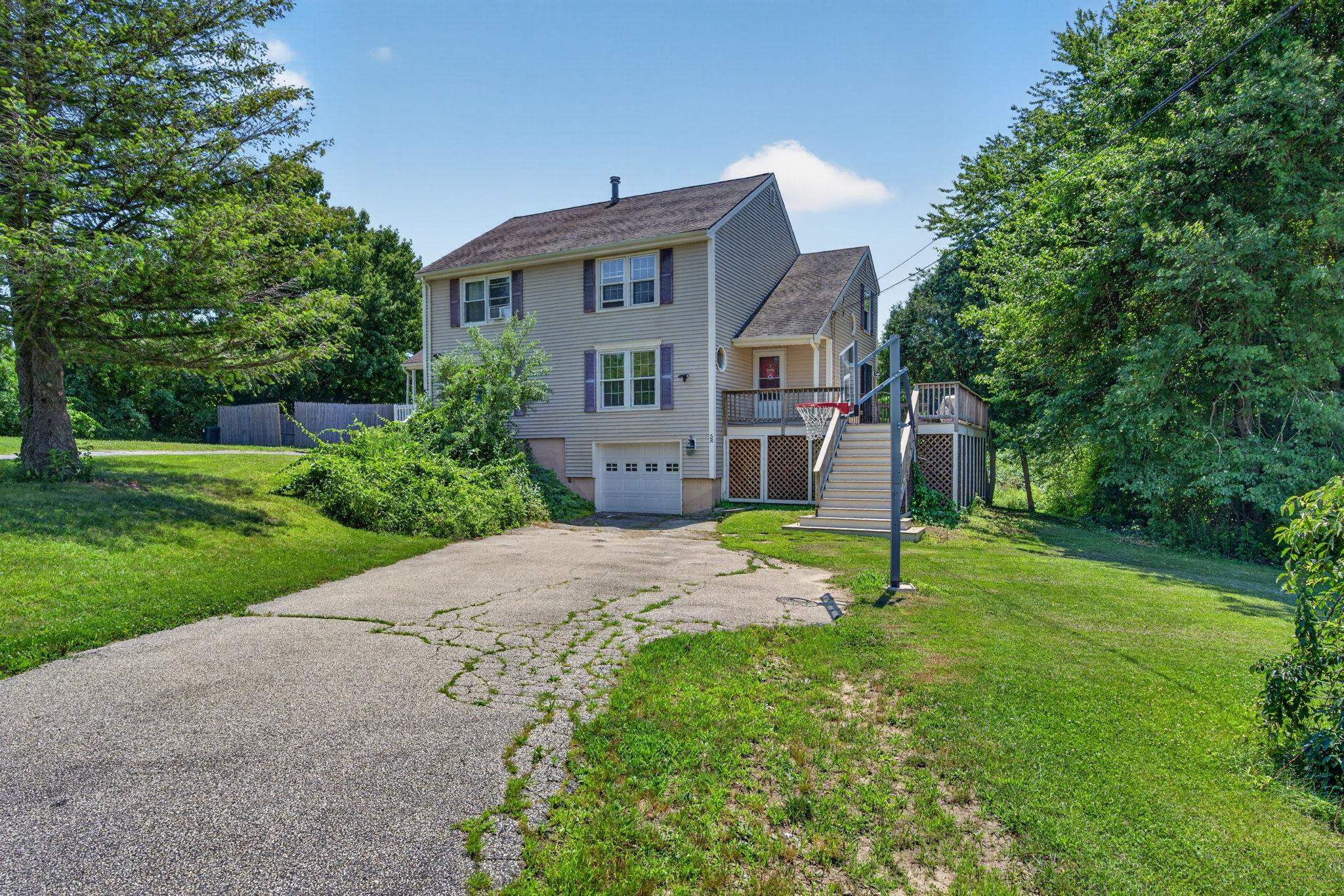5 Richardson Drive, Unit R Derry, NH 03038 - Photo 3 of 29