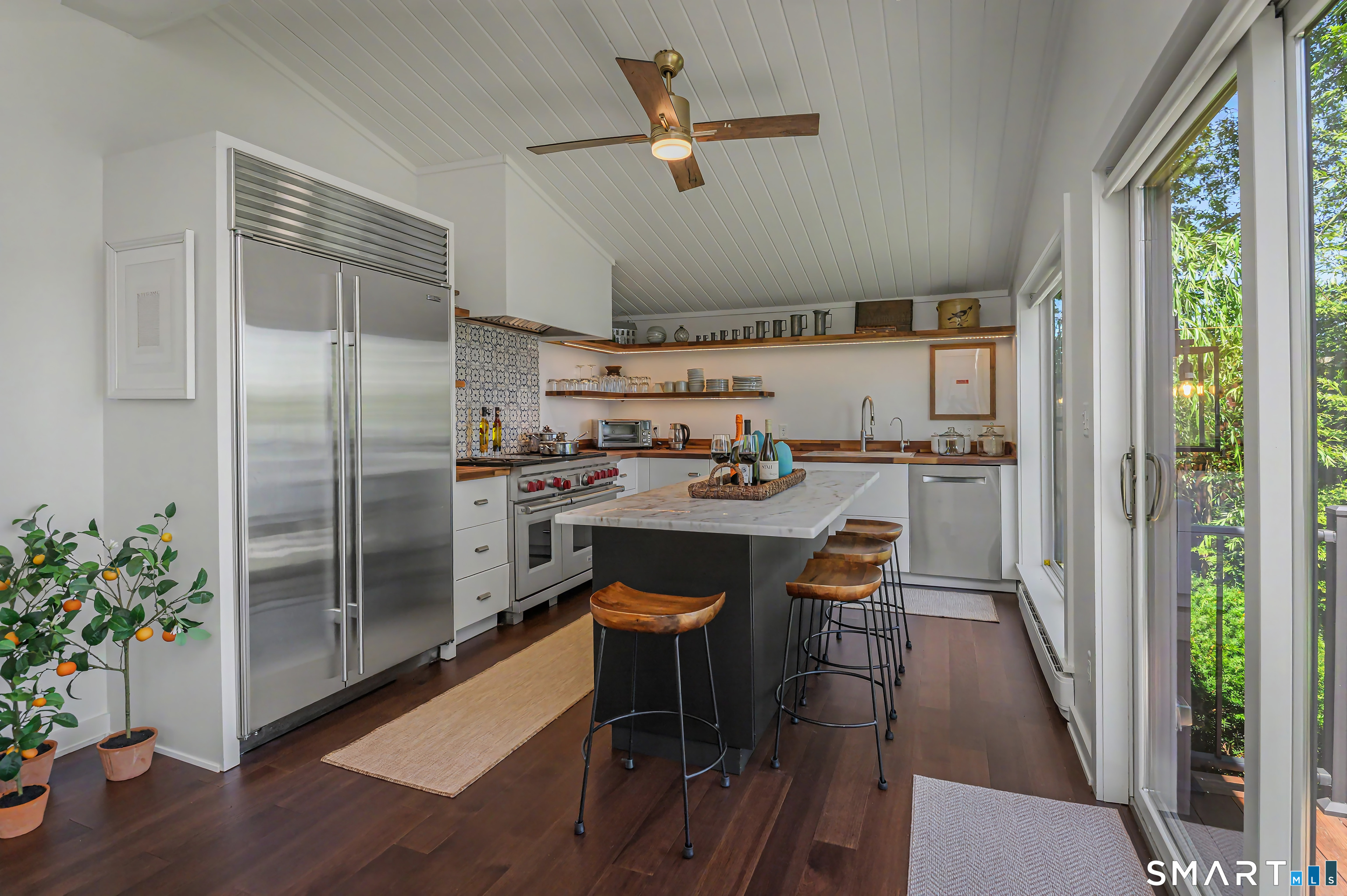 112 West Lake Road, Unit 112 Woodbury, CT 06798 - Photo 16 of 37