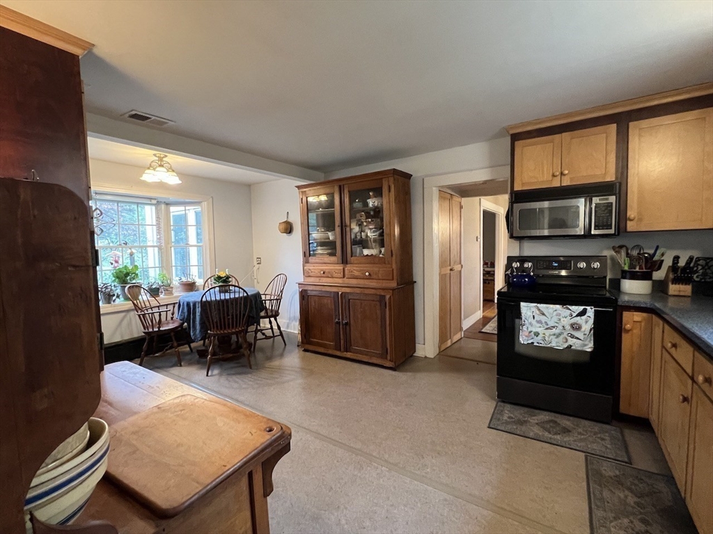 53 Granby Road Granville, MA 01034 - Photo 14 of 41 Gallery Image 14
