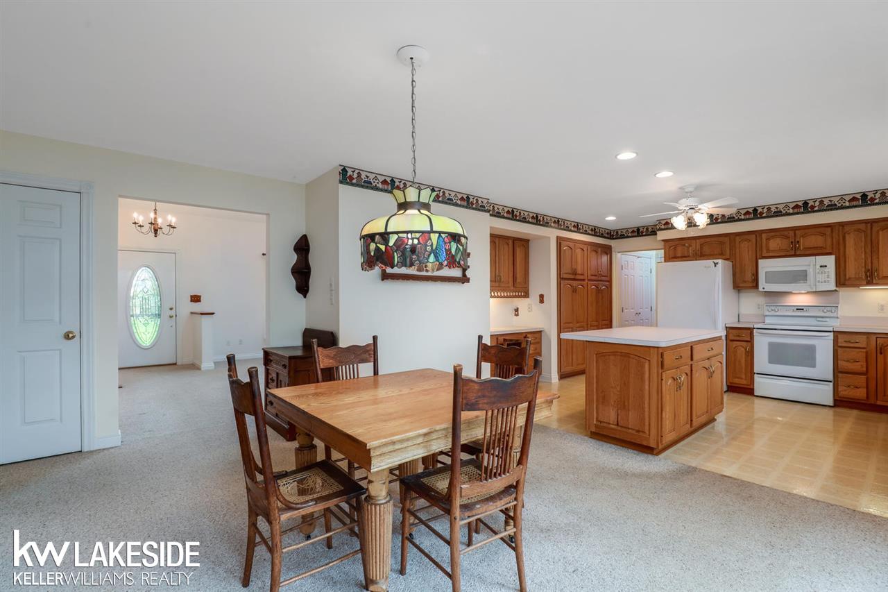 73317 Kanie Road Romeo, MI 48065 - Photo 9 of 50 31379947-8.JPG