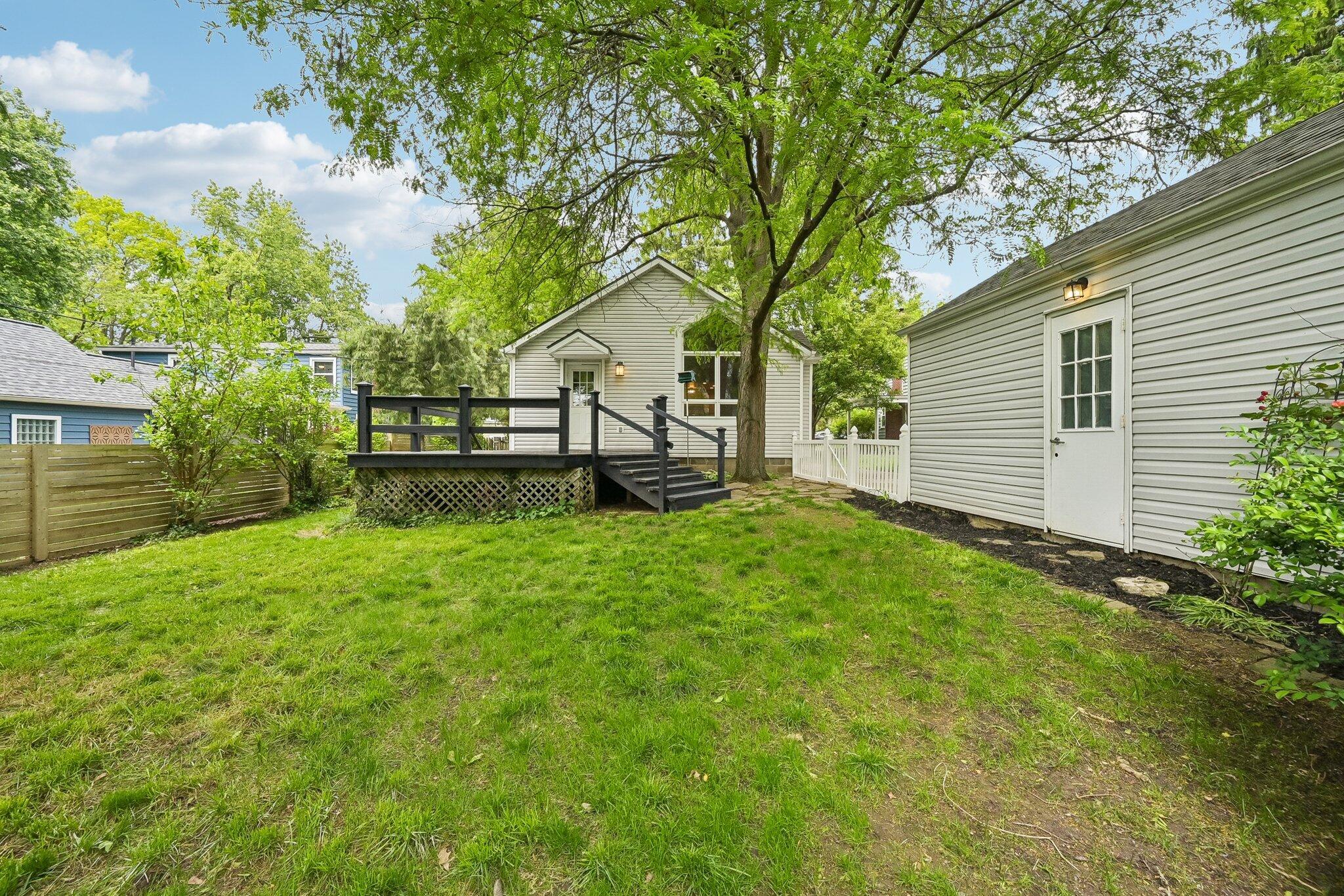 175 West Weisheimer Road Columbus, OH 43214 - Photo 49 of 59