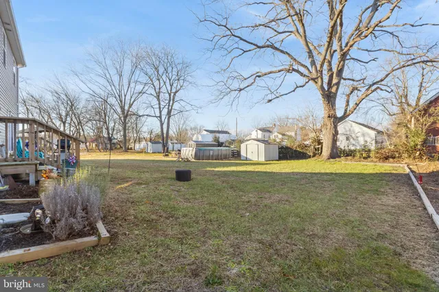 a view of a outdoor space