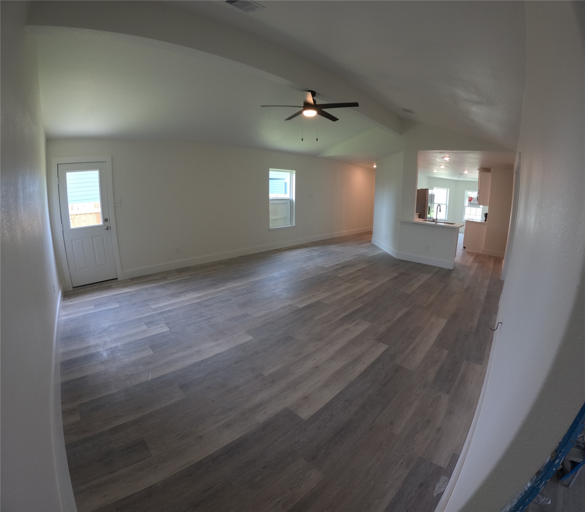 8418 Rayburn Rd Cove Cove, TX 77523 - Photo 3 of 15 Family Room
