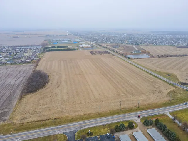 $5,095,500 | 24700 South 12000 Road, Manhattan, IL 60442