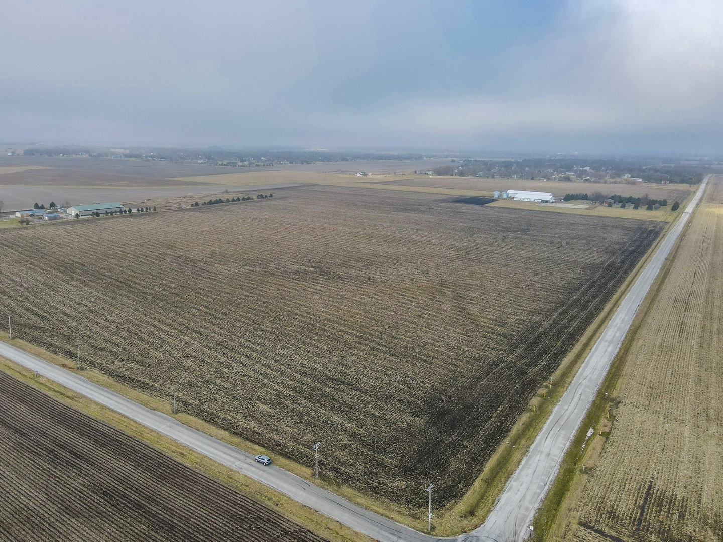 24700 South 12000 Road Manhattan, IL 60442 - Photo 2 of 7 a view of ocean from a balcony