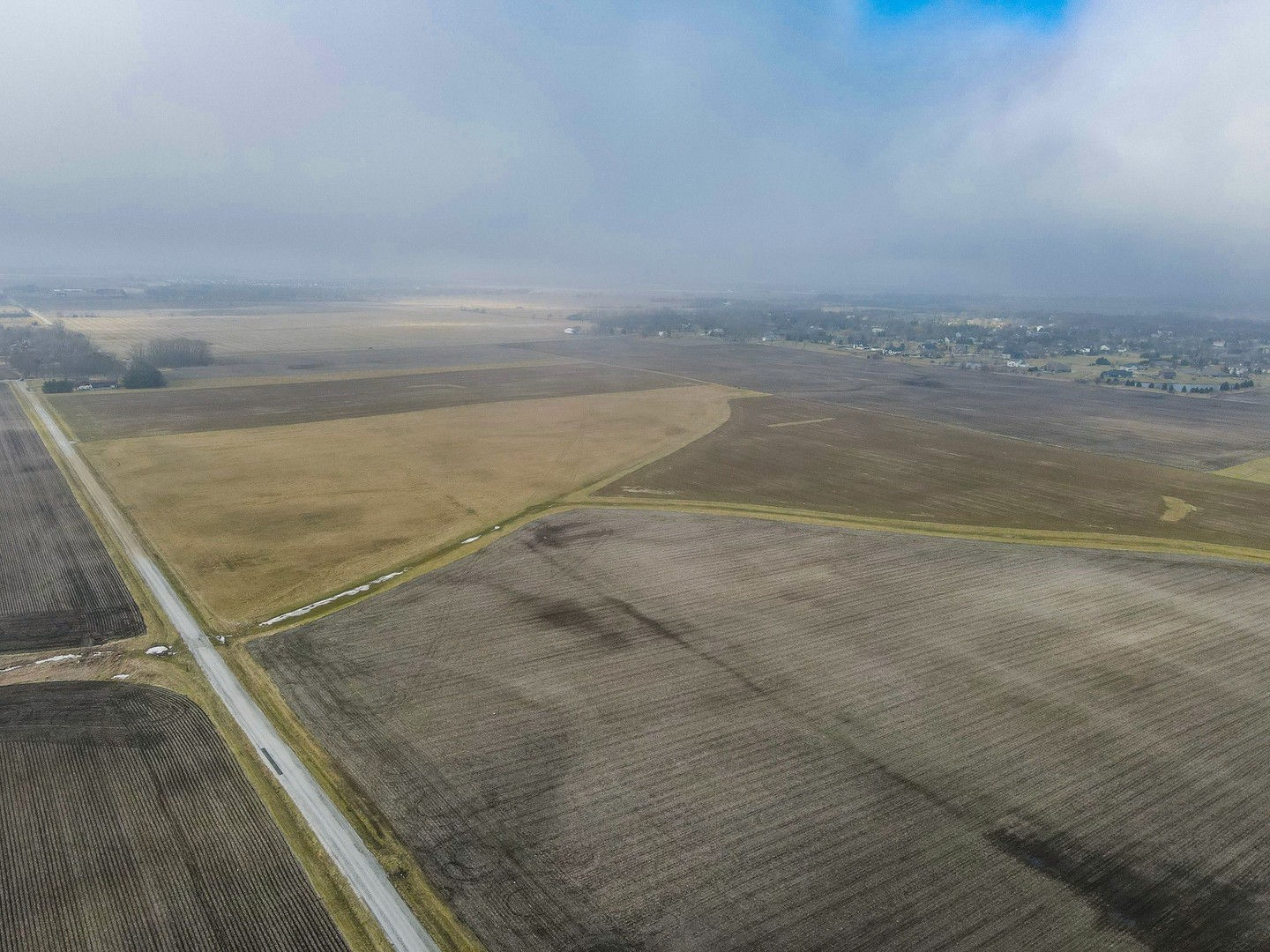 24700 South 12000 Road Manhattan, IL 60442 - Photo 3 of 7 a view of an ocean