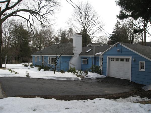 33 Roslyn Road Newton, MA 02468 - Photo 28 of 28