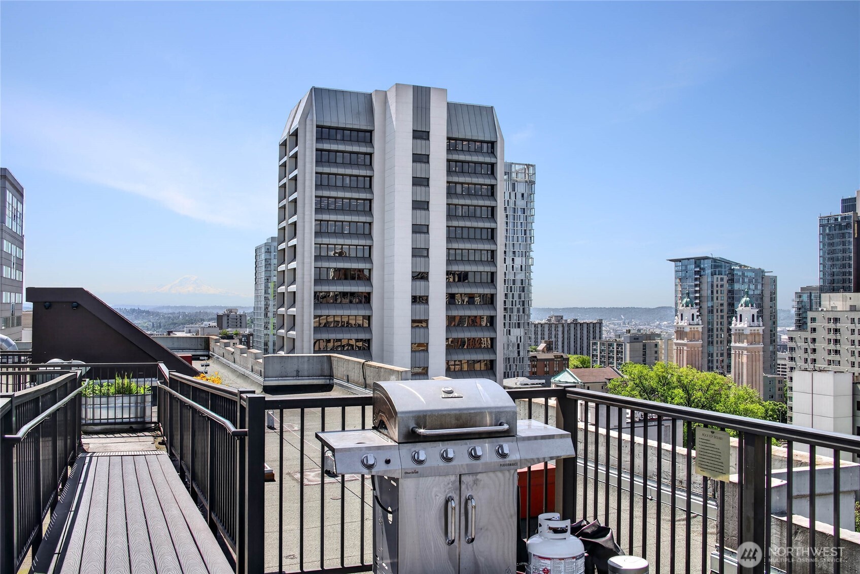 1105 Spring Street, Unit 1011 Seattle, WA 98104 - Photo 19 of 25