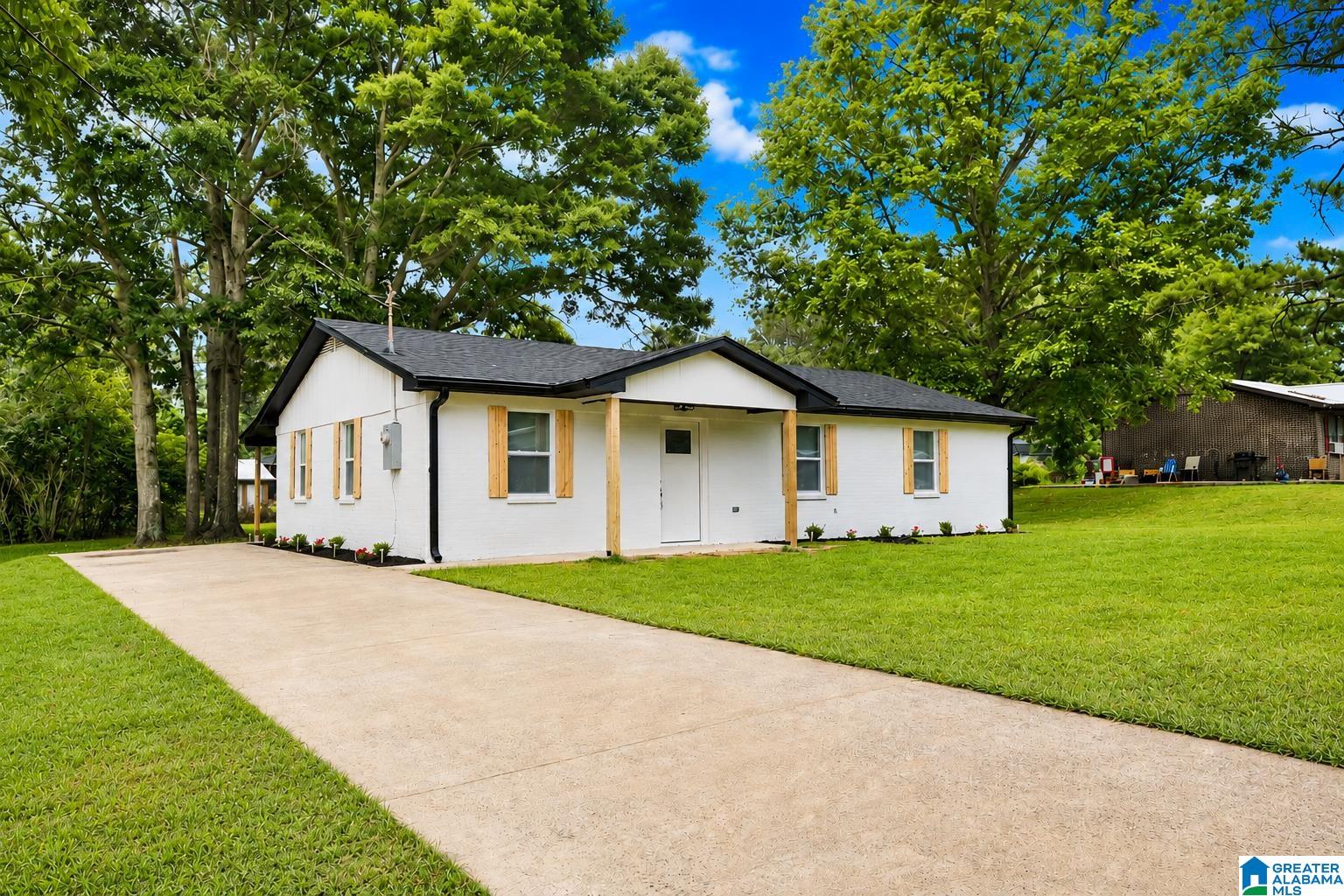 109 Lilly Street Clanton, AL 35045 - Photo 1 of 28
