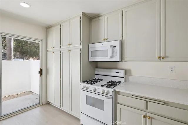 $4,300 | 3709 Las Flores Canyon Road, Unit B, Malibu, CA 90265