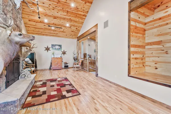 $775,000 | 3692 County Road 7, Craig, CO 81625