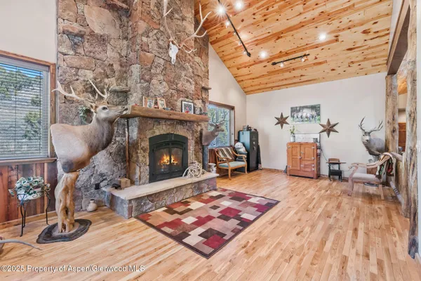 $775,000 | 3692 County Road 7, Craig, CO 81625