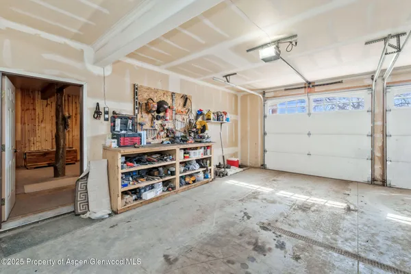 $775,000 | 3692 County Road 7, Craig, CO 81625