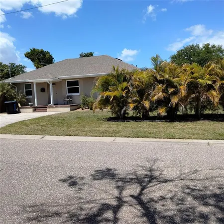 $2,850 | 351 Davenport Avenue Northeast, St. Petersburg, FL 33702