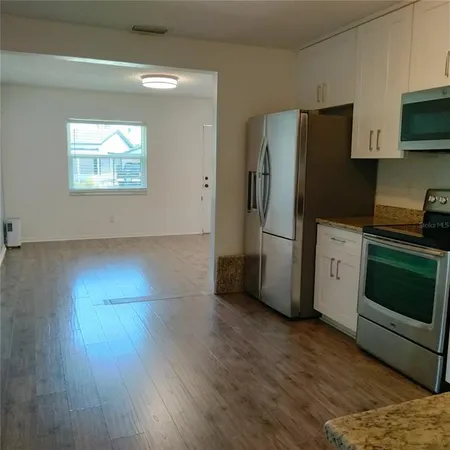 $2,850 | 351 Davenport Avenue Northeast, St. Petersburg, FL 33702