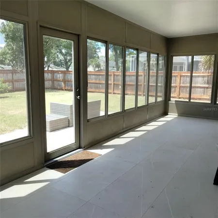 $2,850 | 351 Davenport Avenue Northeast, St. Petersburg, FL 33702