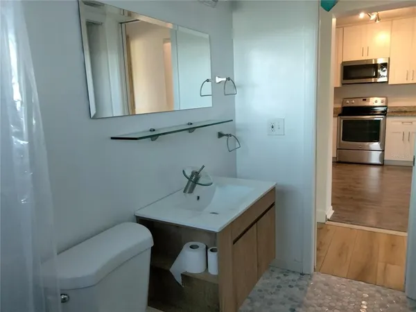 $2,850 | 351 Davenport Avenue Northeast, St. Petersburg, FL 33702