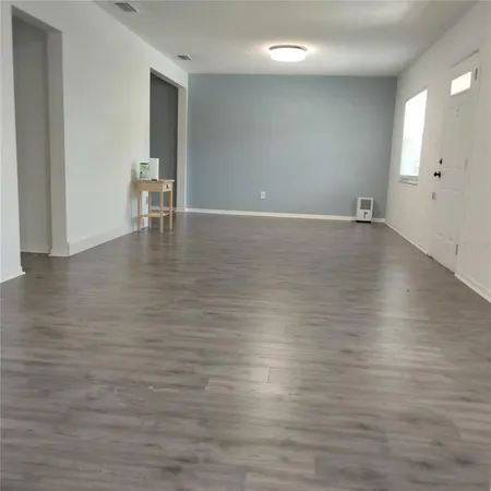 $2,850 | 351 Davenport Avenue Northeast, St. Petersburg, FL 33702