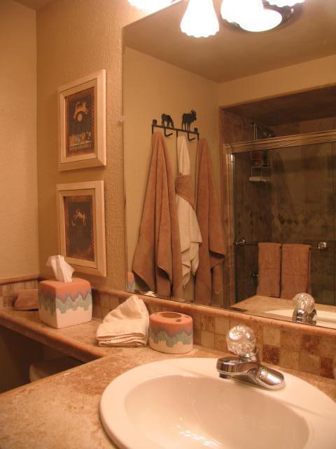 2633 Kinnickinnick Road, Unit E4 Vail, CO 81657 - Photo 9 of 12 Additional Photo