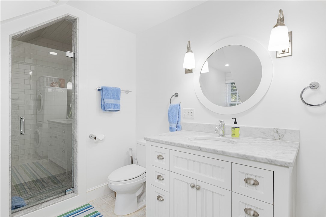 8 Brenton Road, Unit 3 Newport, RI 02840 - Photo 13 of 21