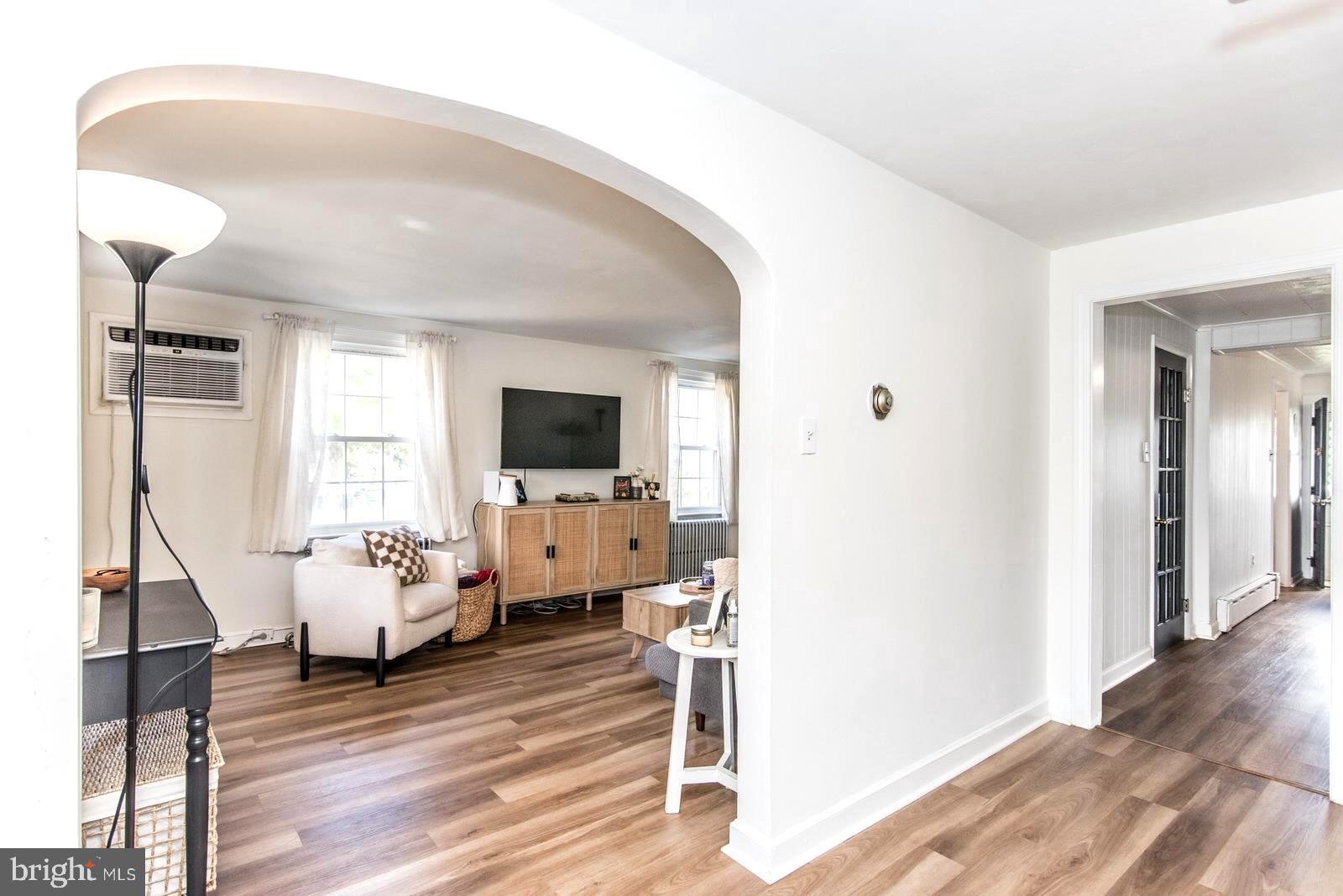 925 Chandler Street Philadelphia, PA 19111 - Photo 12 of 60