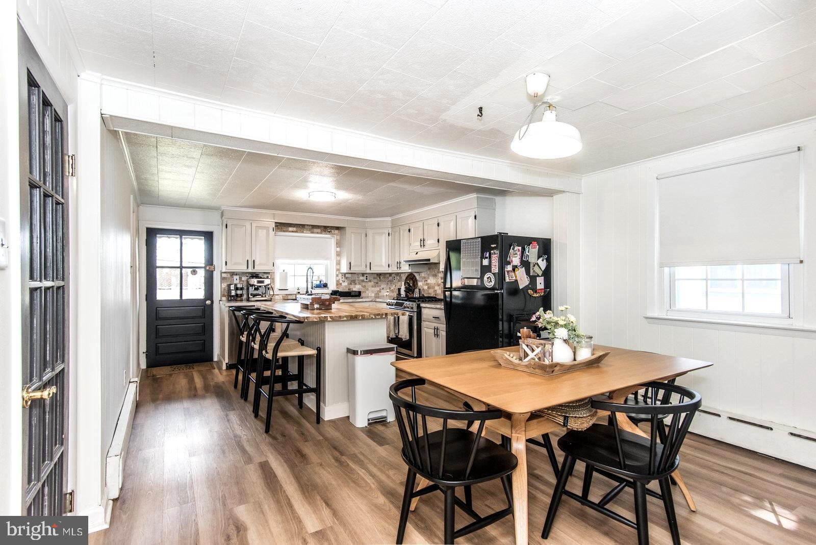 925 Chandler Street Philadelphia, PA 19111 - Photo 15 of 60