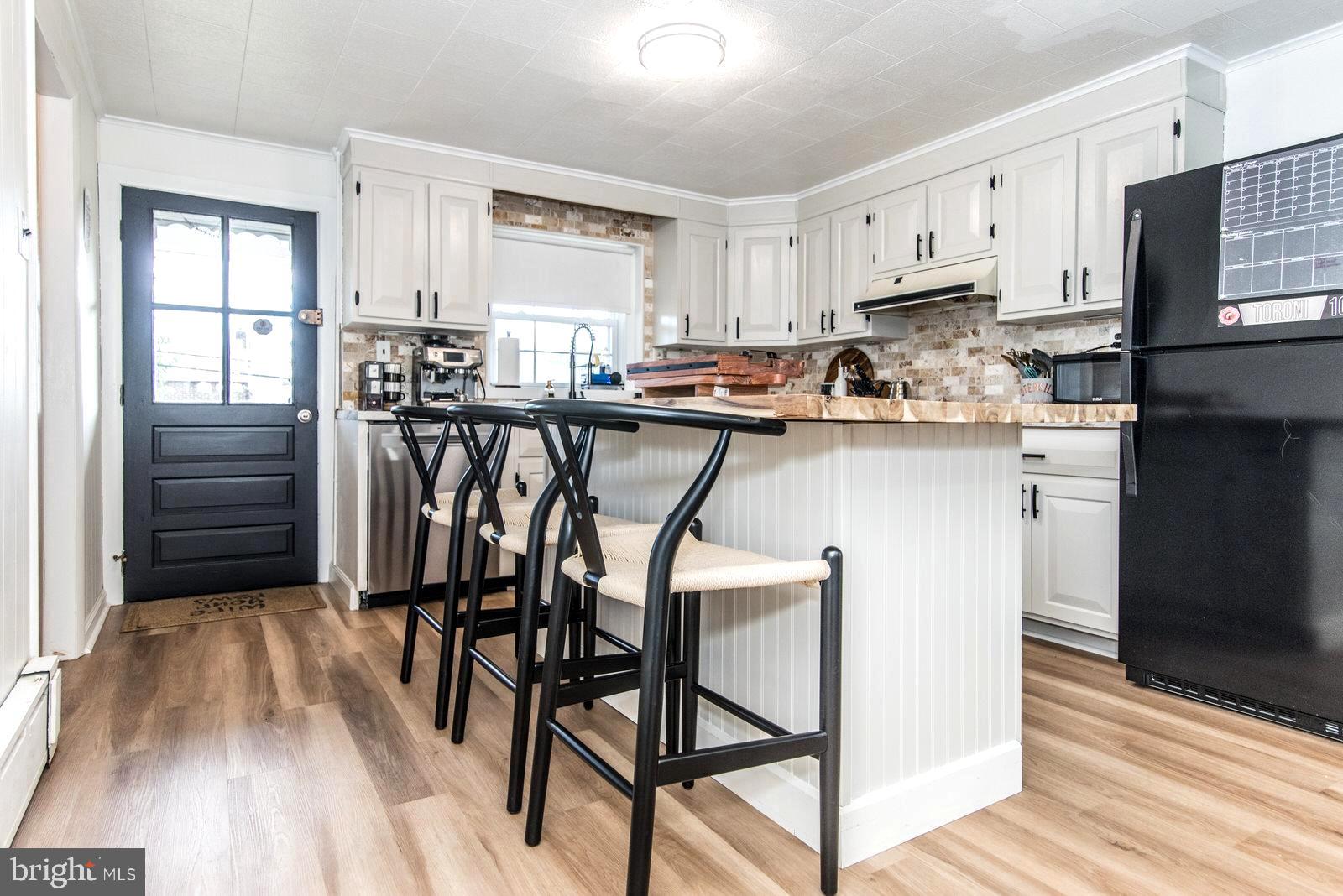 925 Chandler Street Philadelphia, PA 19111 - Photo 18 of 60