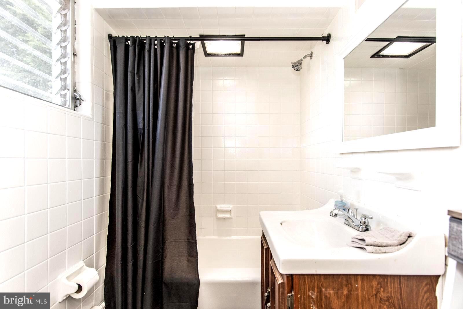 925 Chandler Street Philadelphia, PA 19111 - Photo 40 of 60