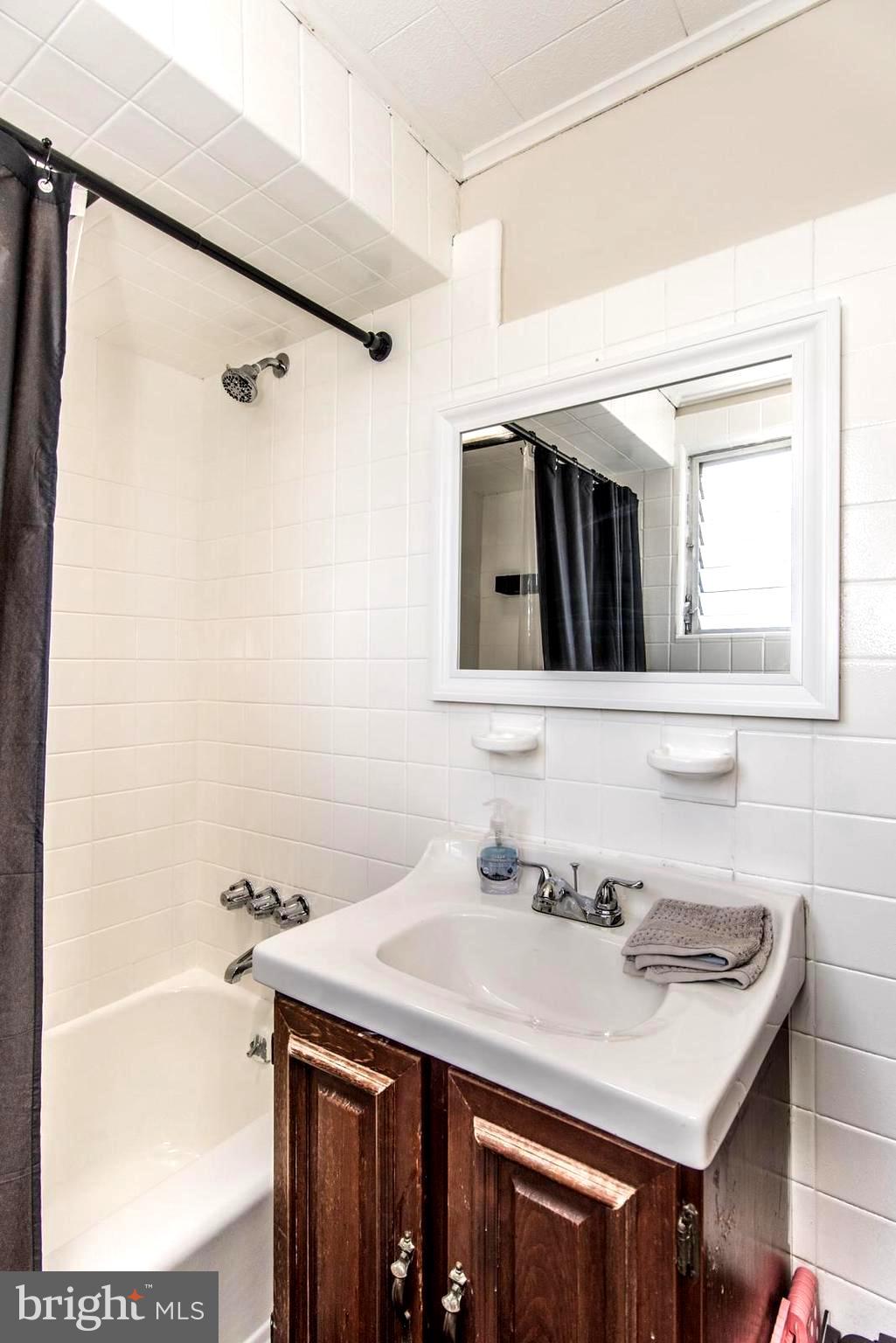 925 Chandler Street Philadelphia, PA 19111 - Photo 41 of 60