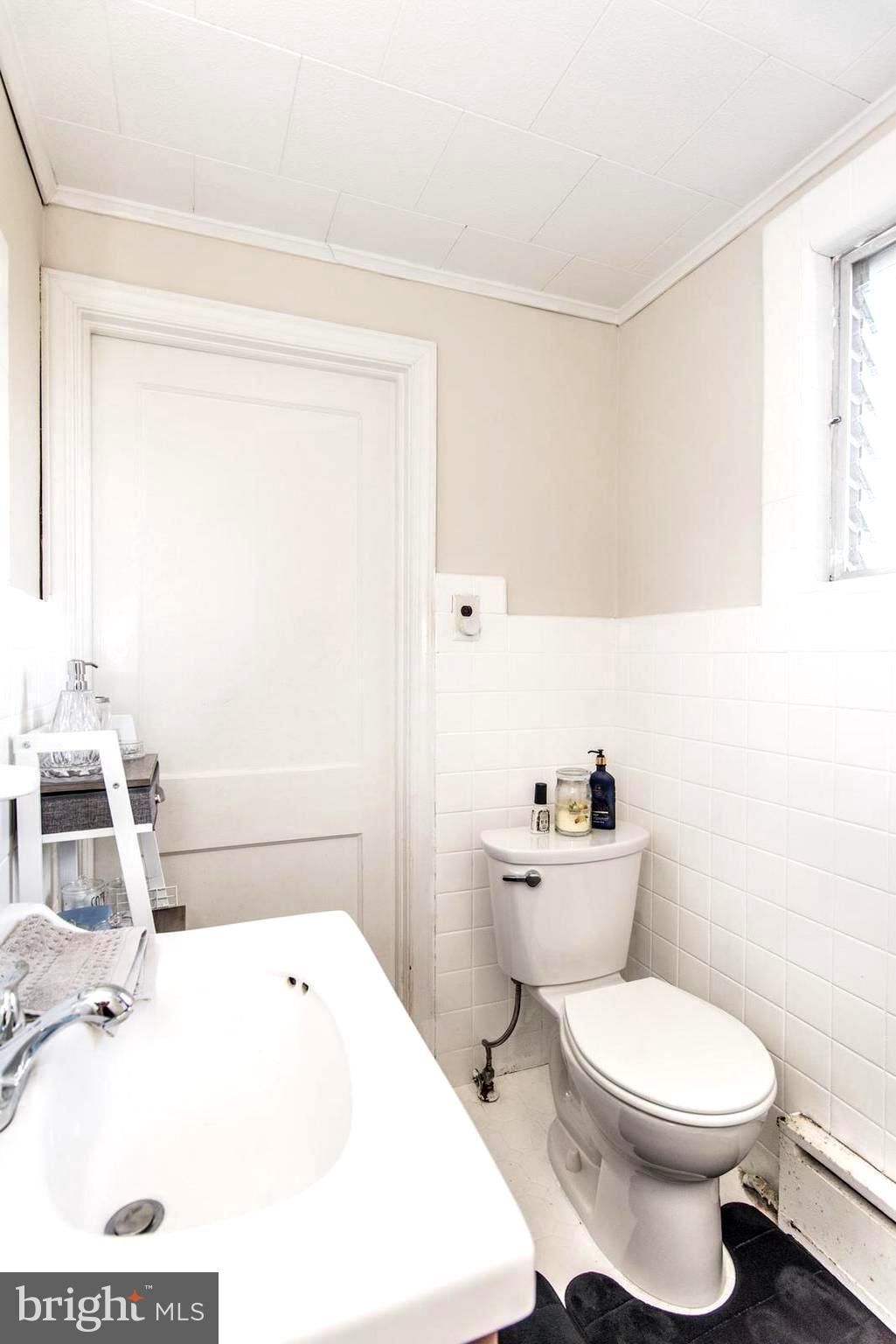 925 Chandler Street Philadelphia, PA 19111 - Photo 42 of 60