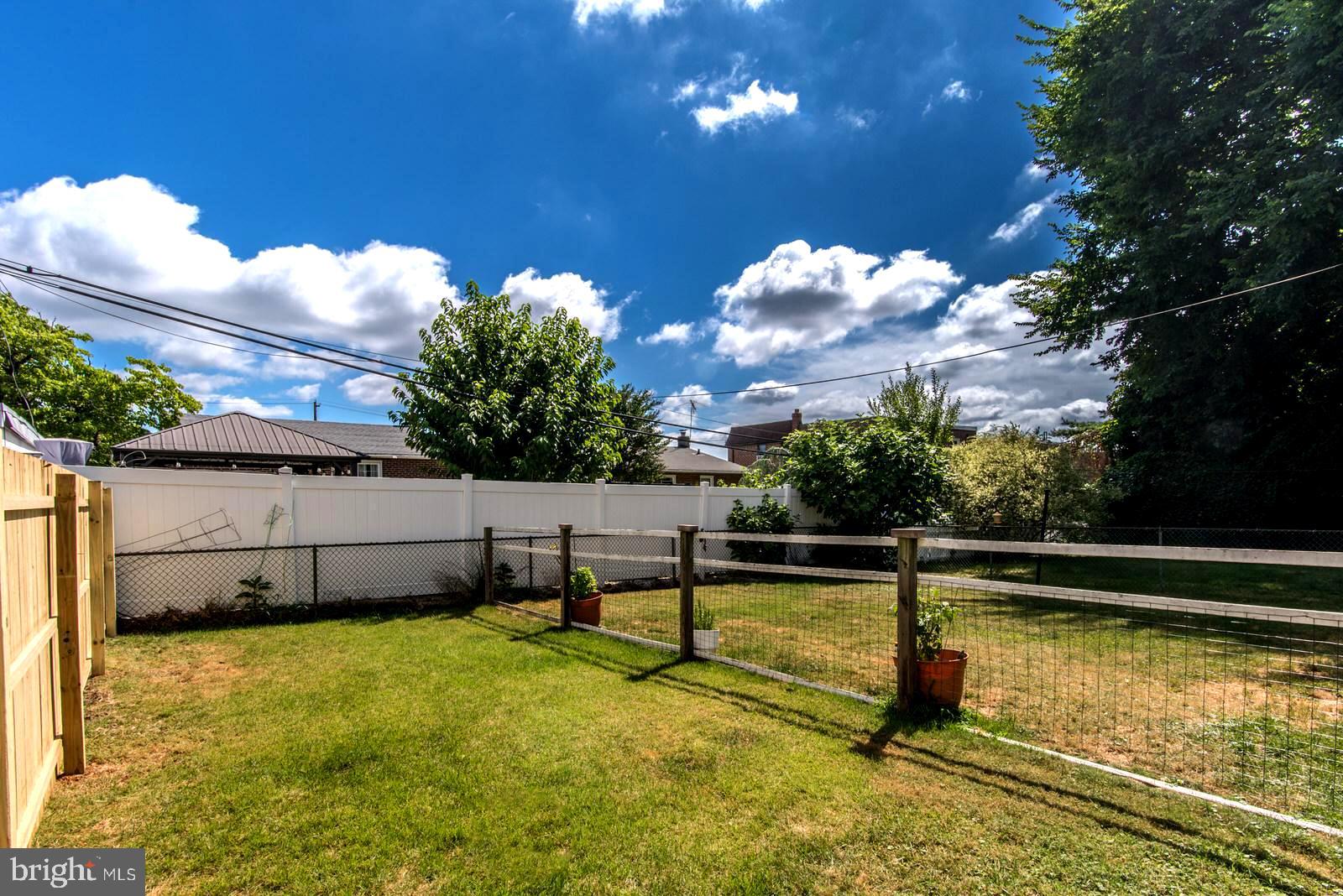 925 Chandler Street Philadelphia, PA 19111 - Photo 57 of 60