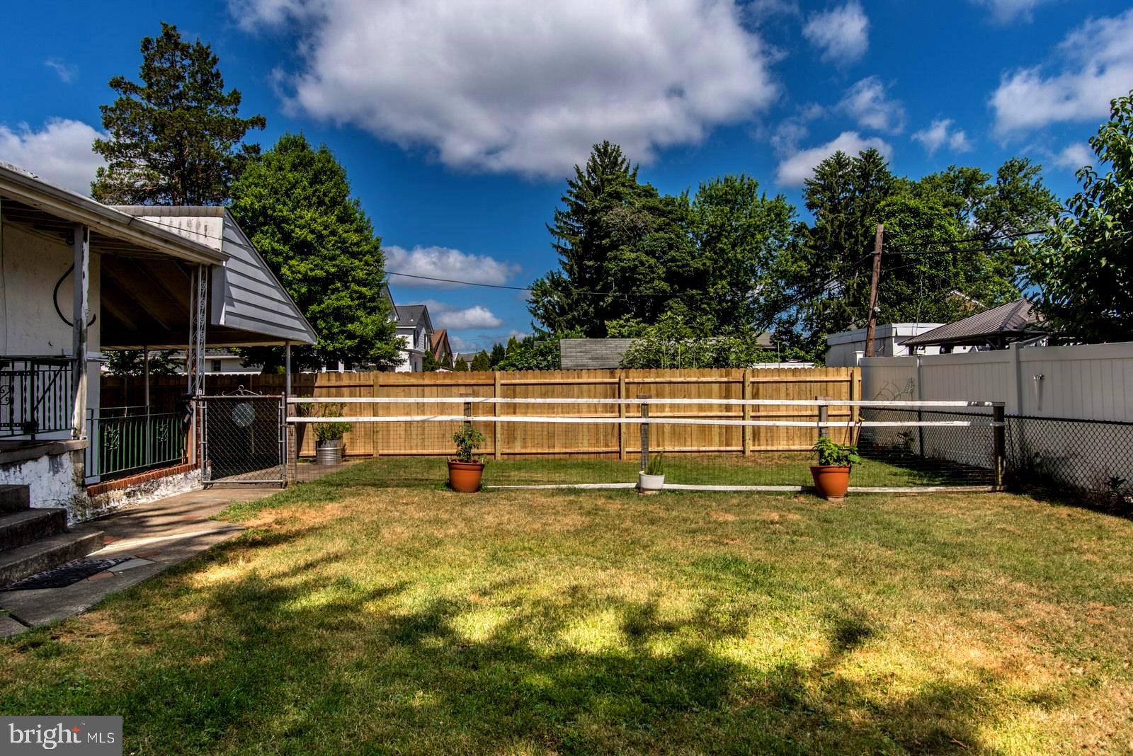 925 Chandler Street Philadelphia, PA 19111 - Photo 60 of 60