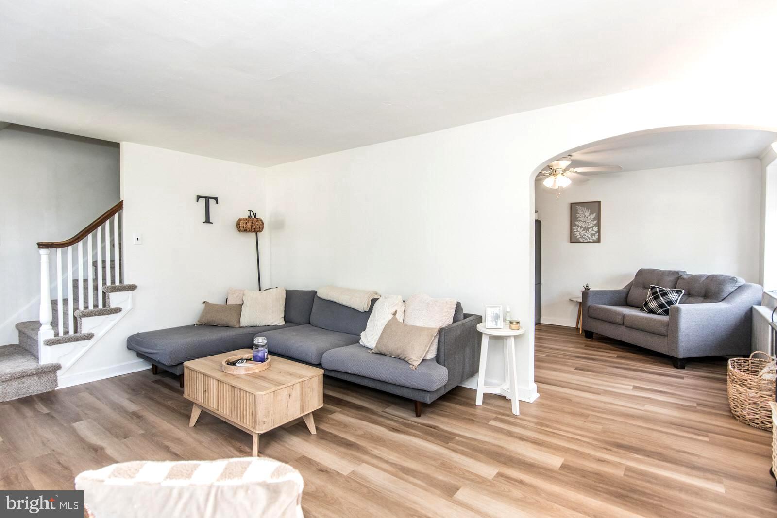 925 Chandler Street Philadelphia, PA 19111 - Photo 10 of 60