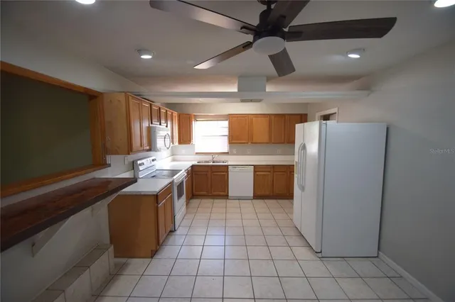 $1,800 | 2762 Gale Rose Drive, Lakeland, FL 33805