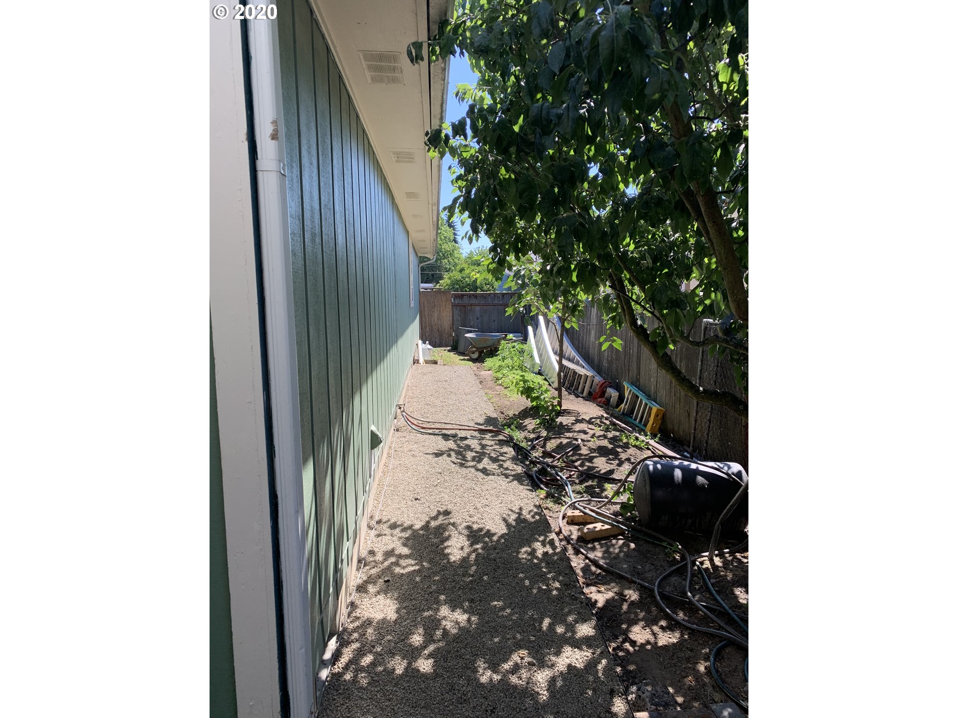 2421 J Street Springfield, OR 97477 - Photo 14 of 14