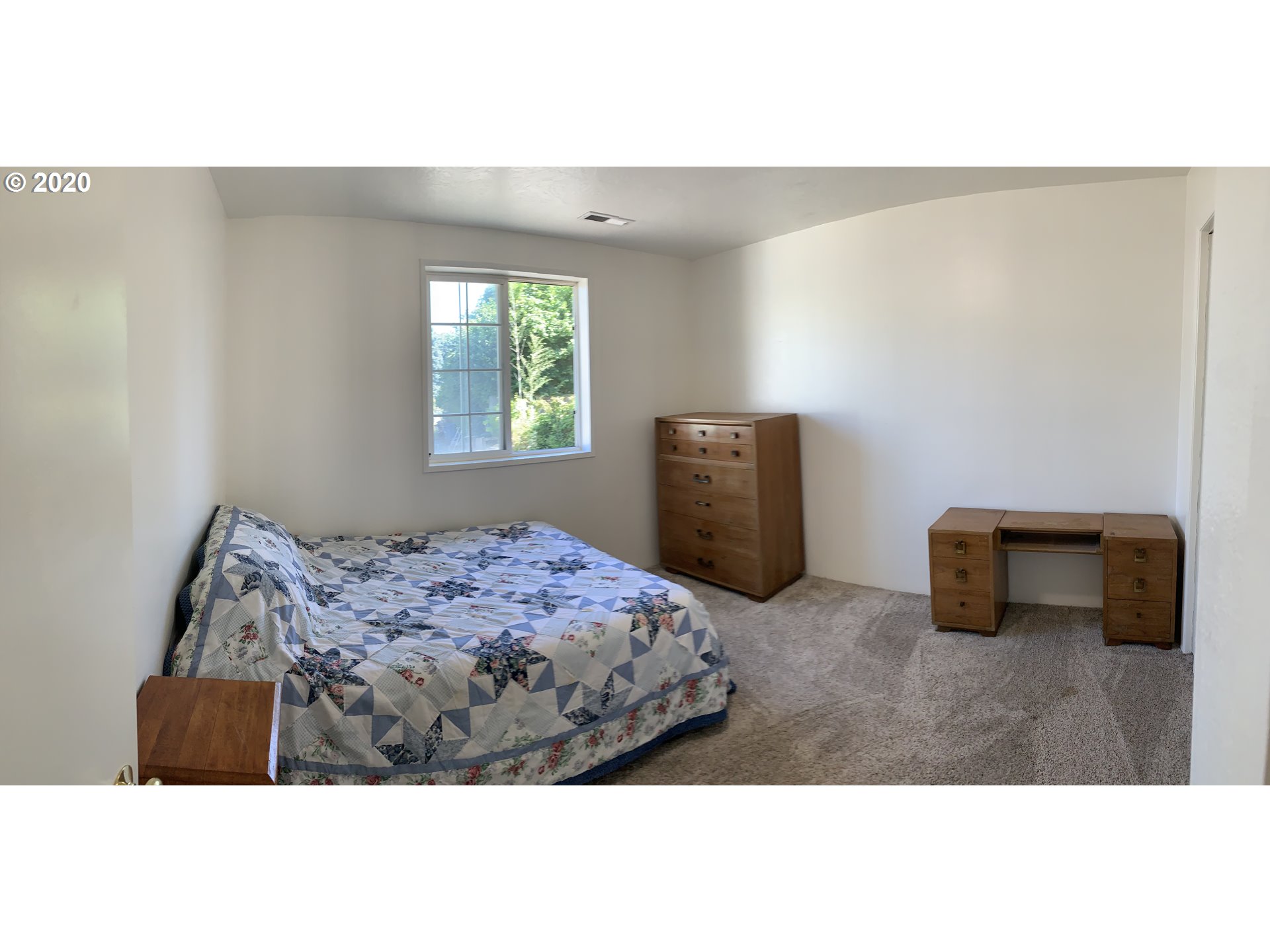 2421 J Street Springfield, OR 97477 - Photo 8 of 14