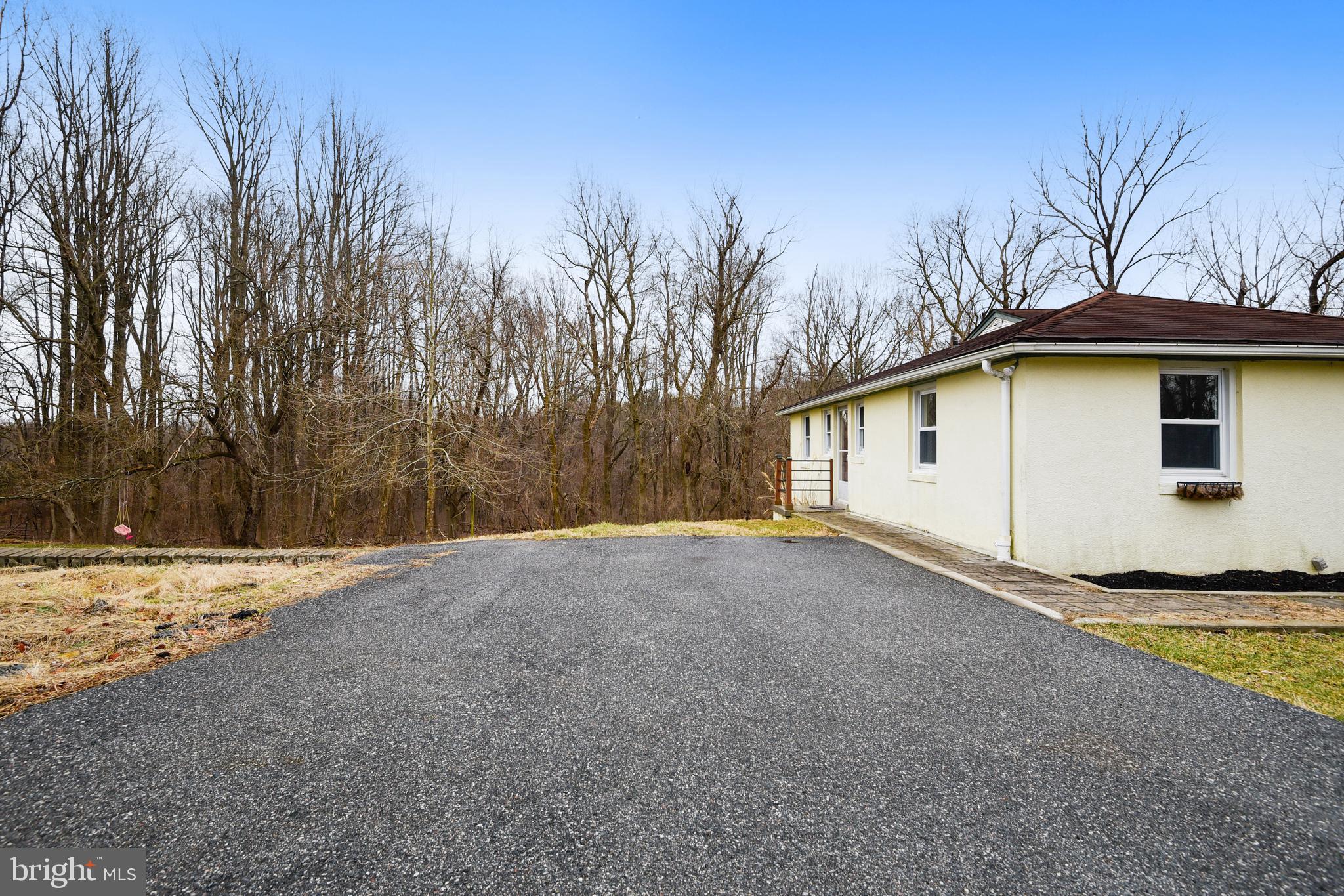 8540 Dogwood Road Baltimore, MD 21244 - Photo 25 of 36