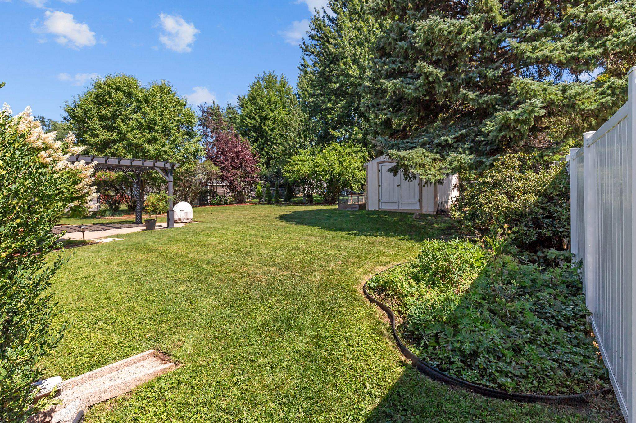 431 Robert Lane Green Bay, WI 54311 - Photo 40 of 46 Gallery Image 40