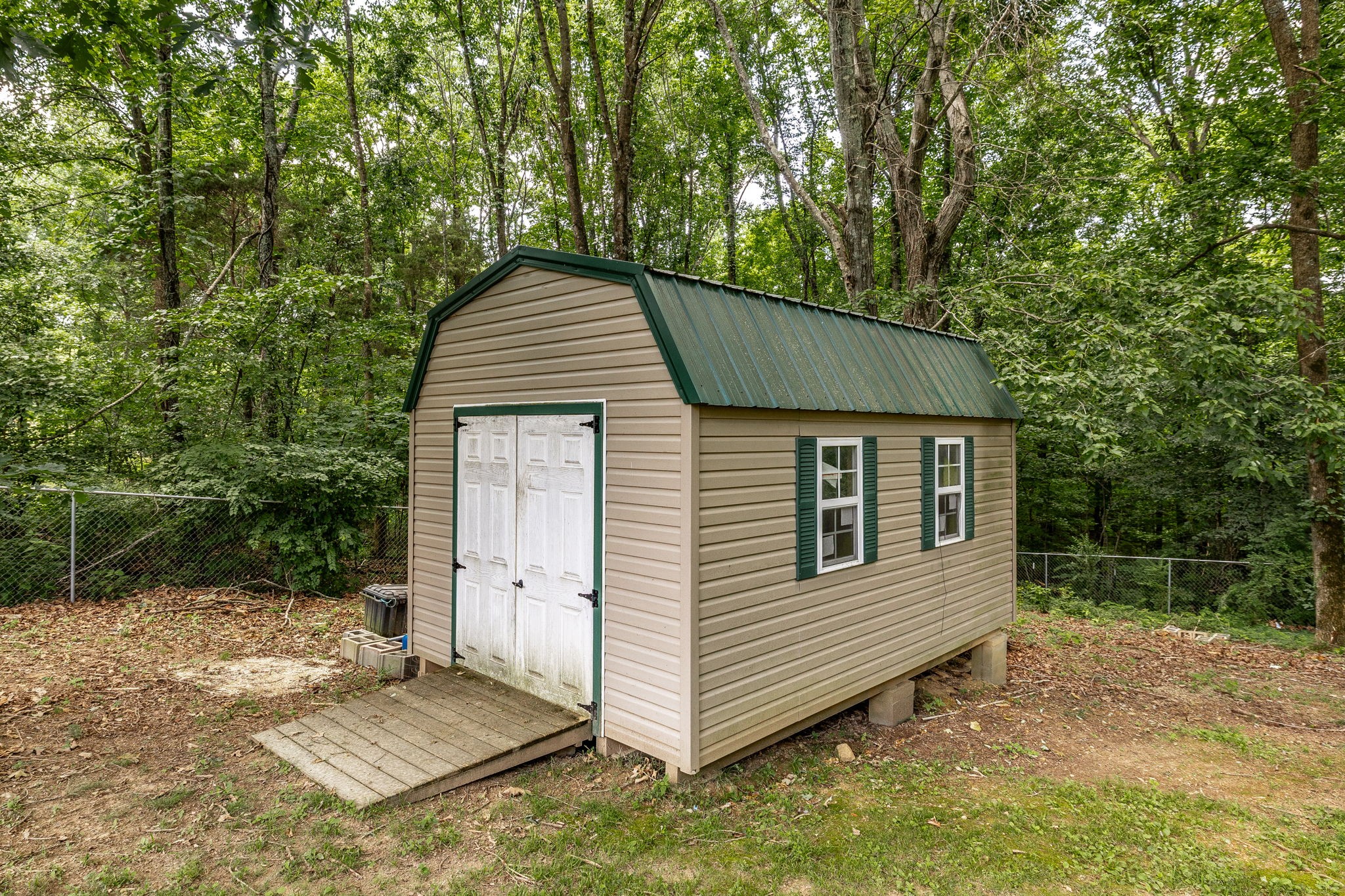 2860 Morgan Road Joelton, TN 37080 - Photo 44 of 45 a backyard of a house
