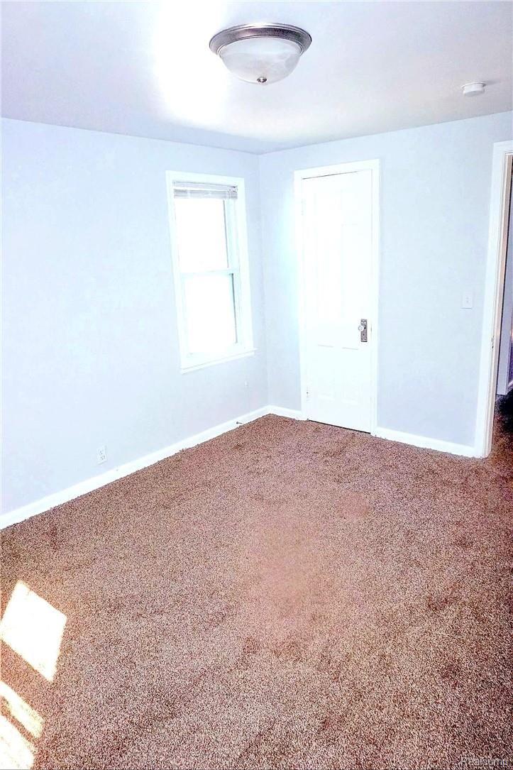 18019 Rutherford Street Detroit, MI 48235 - Photo 17 of 25 Bdrm 1.jpg
